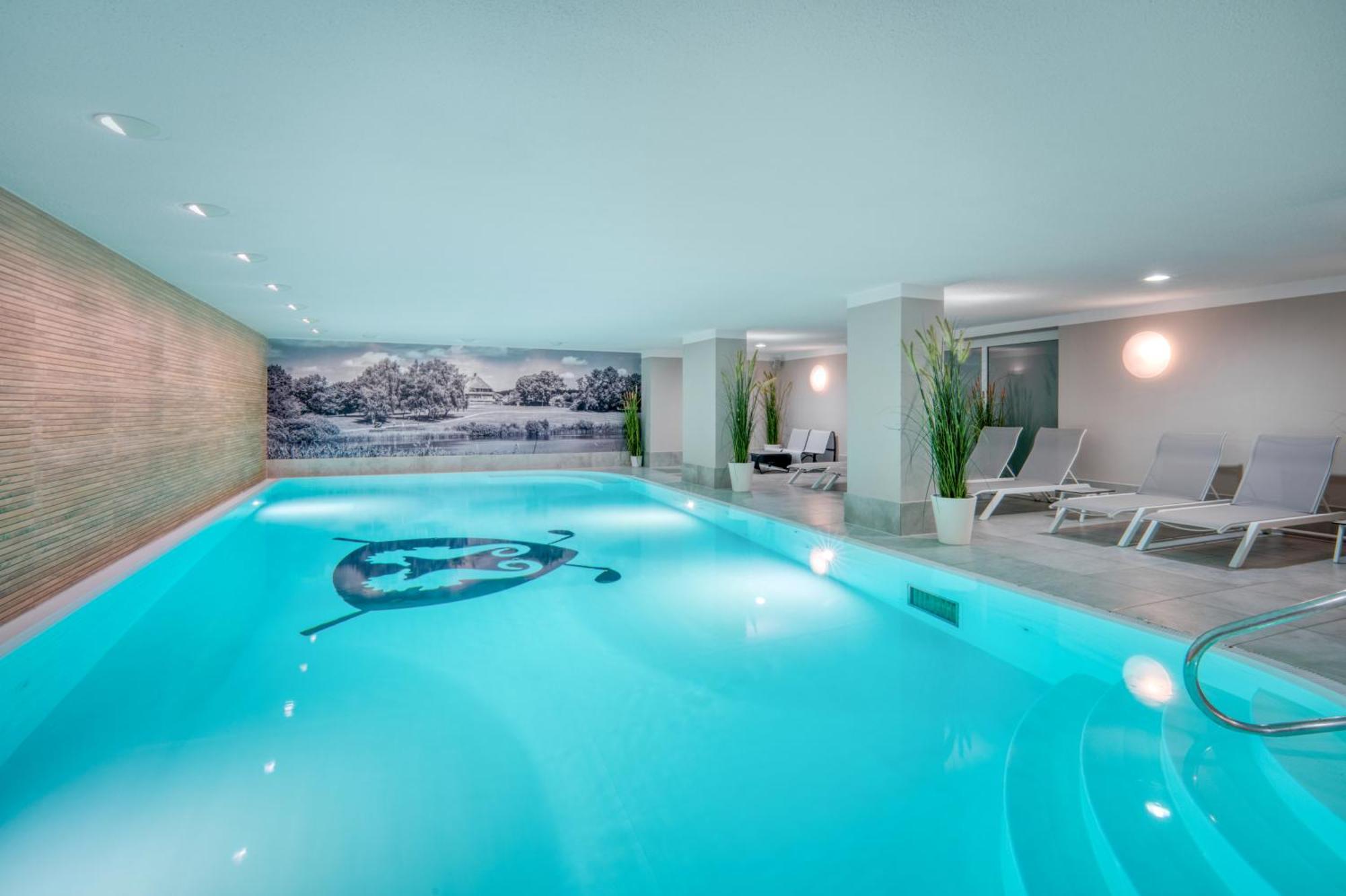 Strandgruen Golf- & Spa Resort Timmendorfer Strand Exterior photo